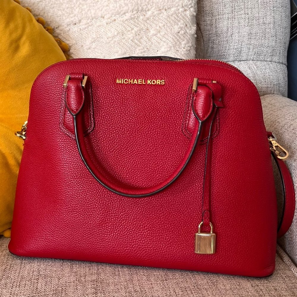 Miacheal Kors Dome Purse